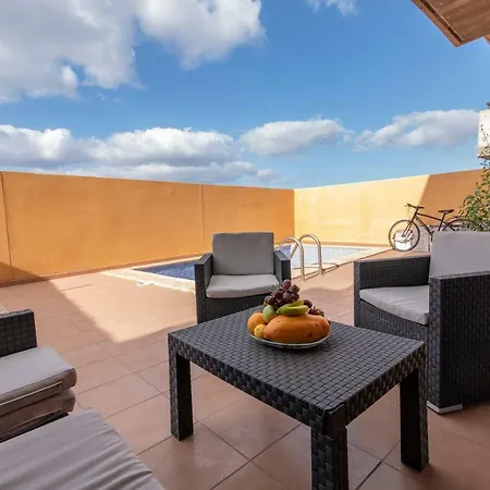 Guest house Alisea Costa De Antigua